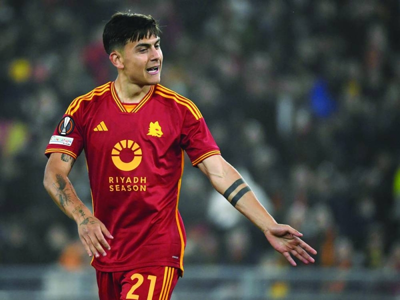 المهاجم الدولي الأرجنتيني باولو ديبالا