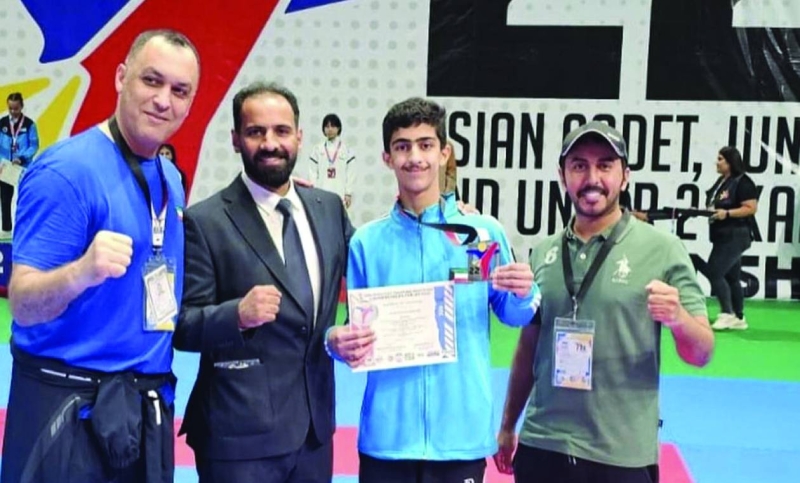 محمد الحداد متوجاً