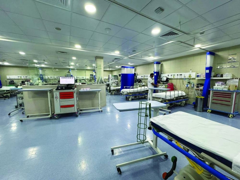 


جانب من سير العمل داخل أقسام الطوارئ 