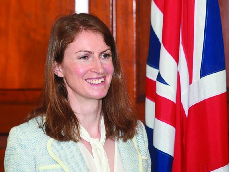 


بليندا لويس 