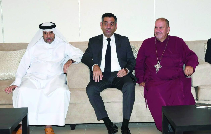 


سفير قطر علي آل محمود معزياً القائم بالأعمال اللبناني 