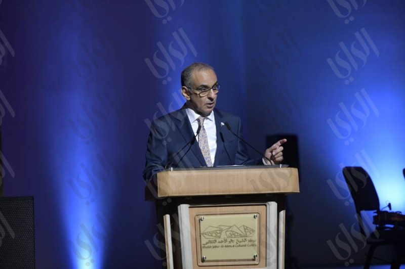 الأمين العام للمجلس الوطني للثقافة والفنون والآداب الدكتور محمد الجسار (تصوير سعود سالم)