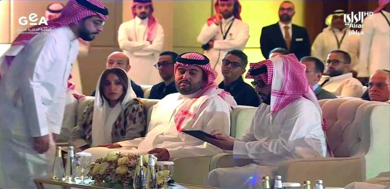 


آل الشيخ لحظة تدشين الموقع الإلكتروني 