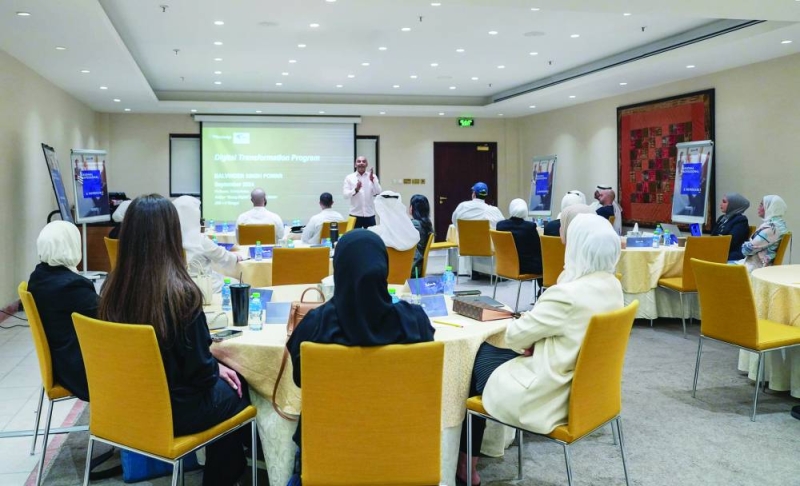 
 جانب من البرنامج التدريبي 
