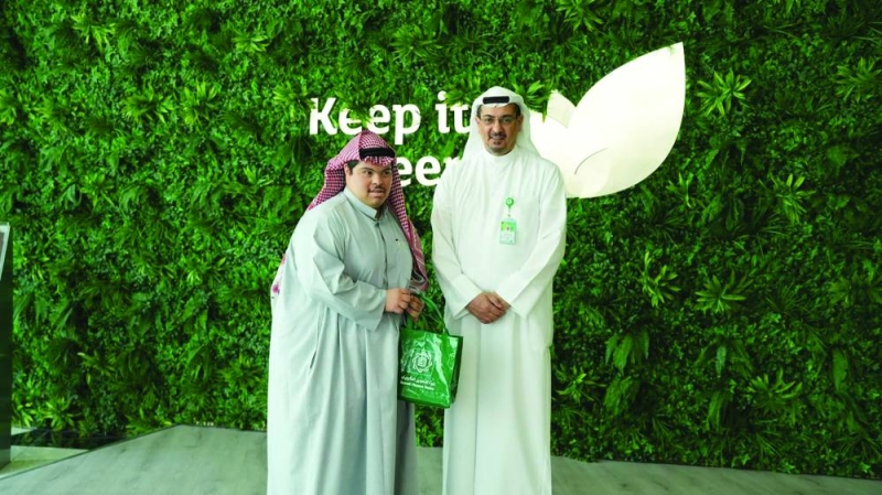 ...ومع متدرب