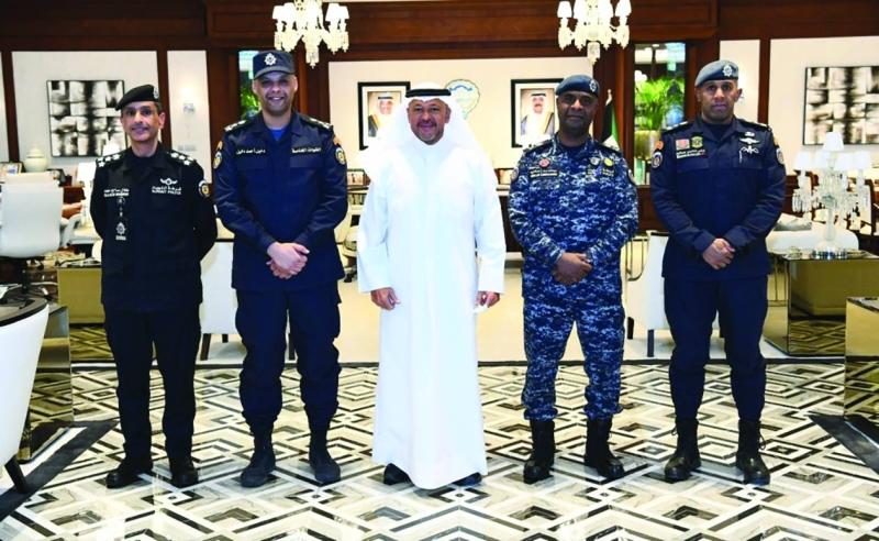 المحافظ وقياديو القوات الخاصة