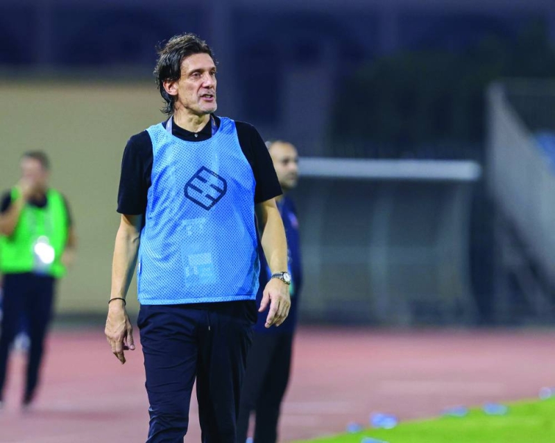 


مدرب «الأبيض» المونتنيغري نيبوشا يوفوفيتش 