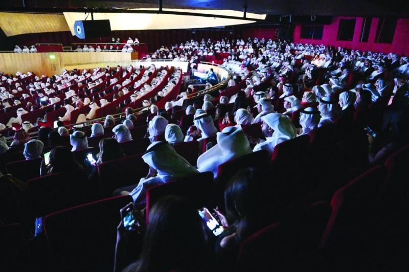 


حضور جماهيري غفير 