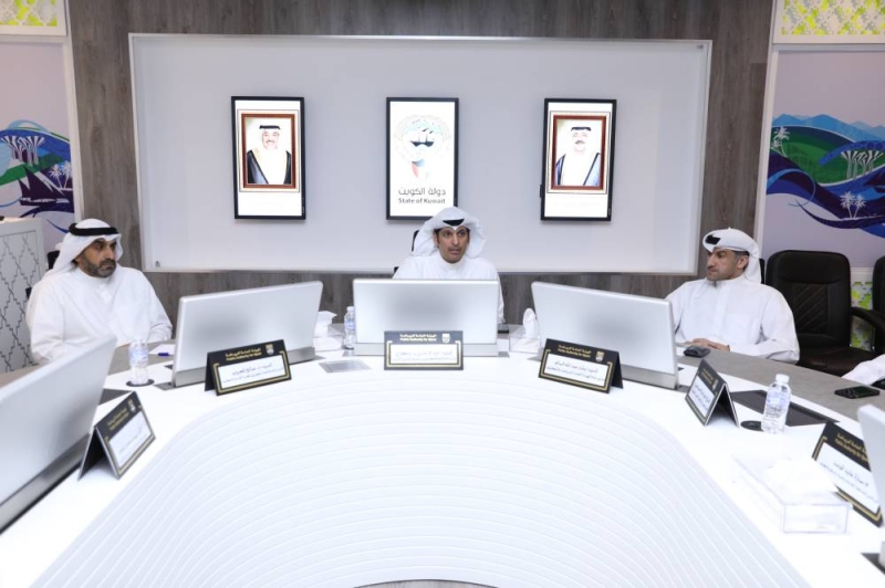 جانب من اجتماع اللجنة