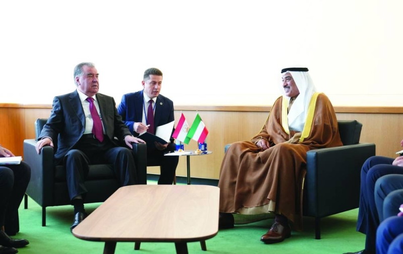 


ممثل الأمير خلال لقائه رئيس طاجيكستان 