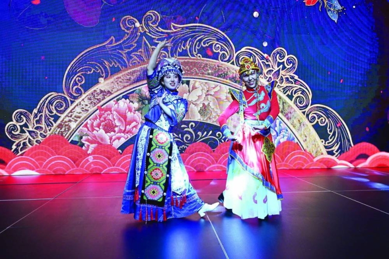 رقصة فولكلورية صينية