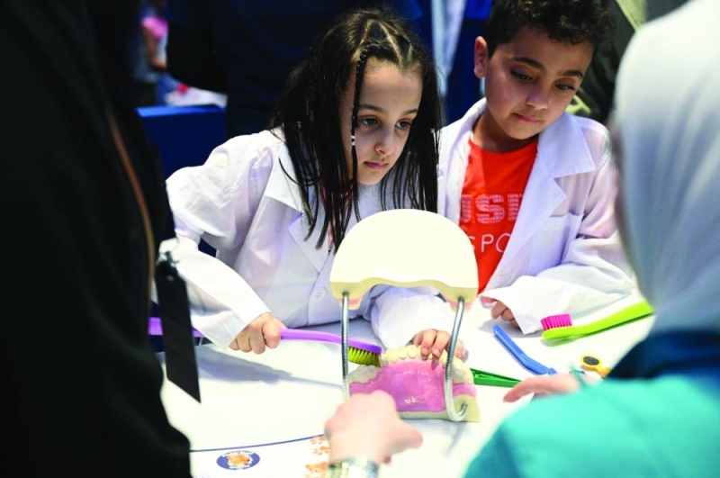 التوعية بتنظيف الأسنان