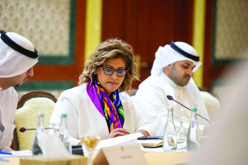 جواهر الصباح خلال الاجتماع