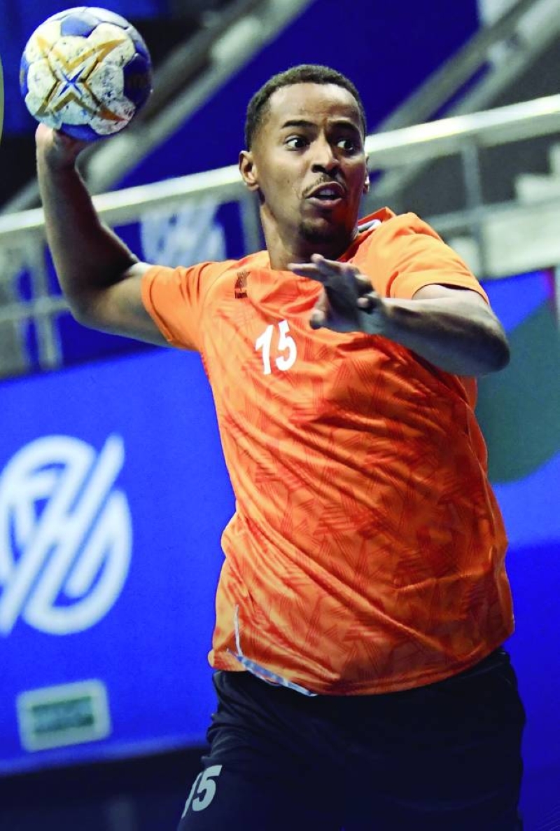 لاعب فريق كاظمة سعود الضويحي