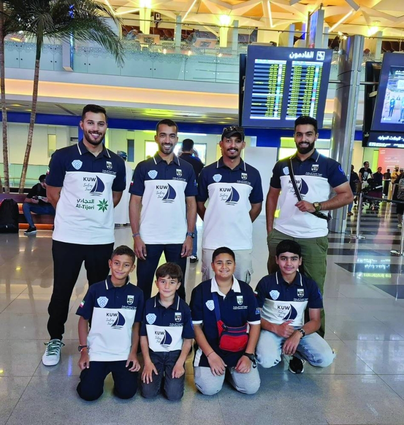 


وفد منتخب الشراع 