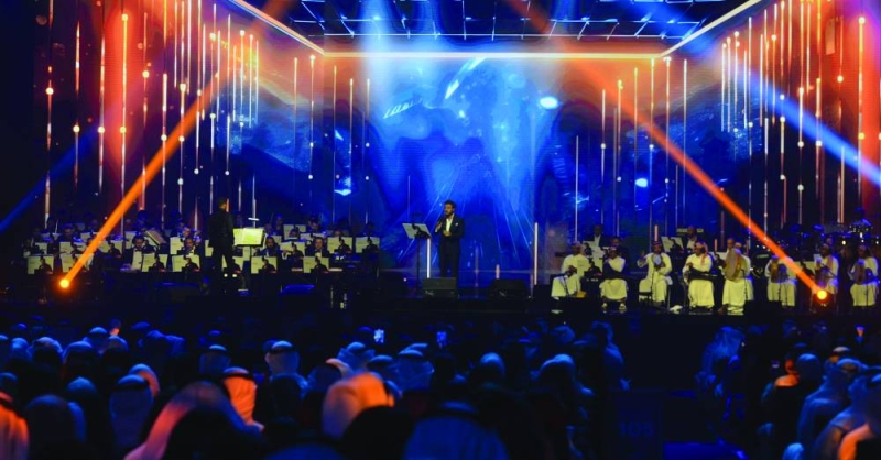 


جمهور كامل العدد 