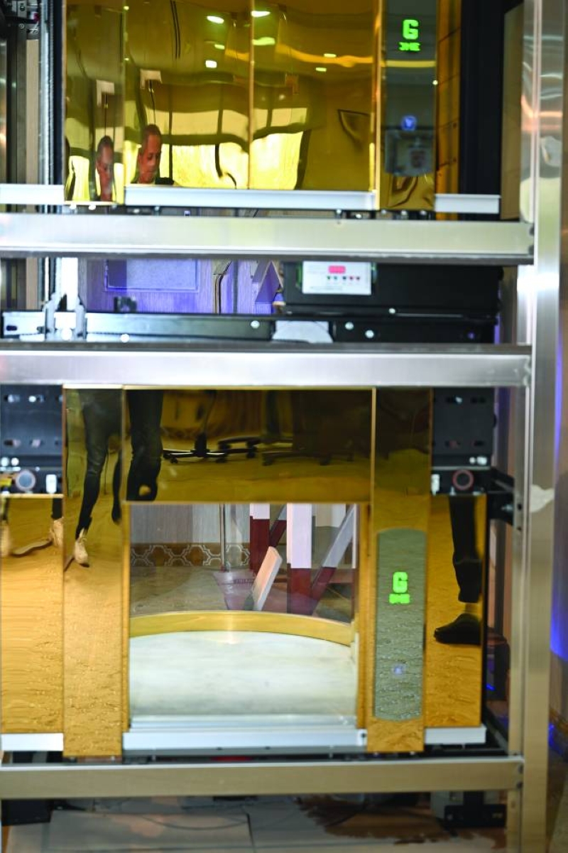 نموذج لأحد المصاعد