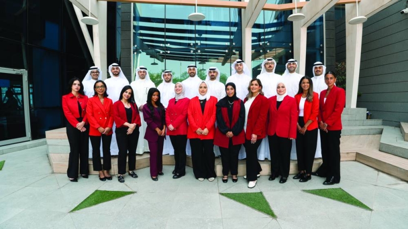 


صورة جماعية للمشاركين في «أجيال 10» 