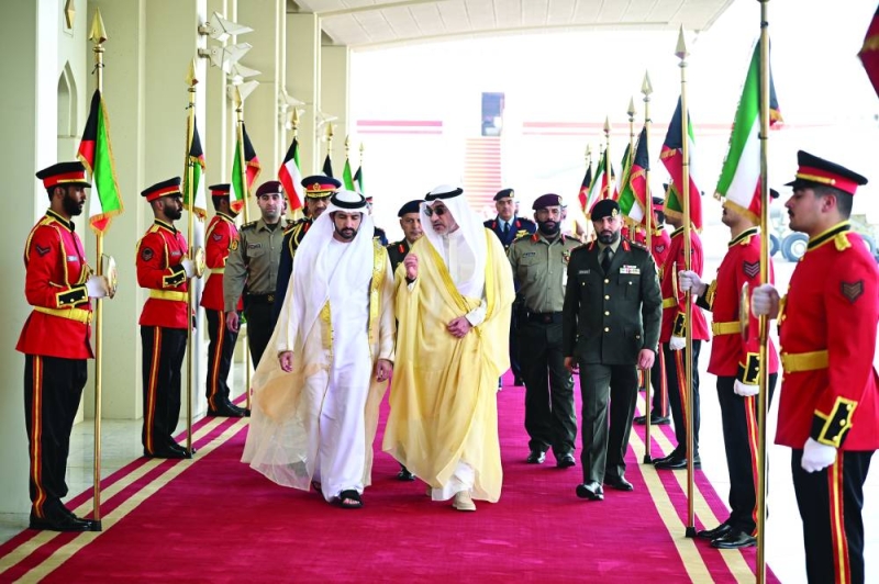 


النائب الأول مستقبلاً حمدان بن محمد 