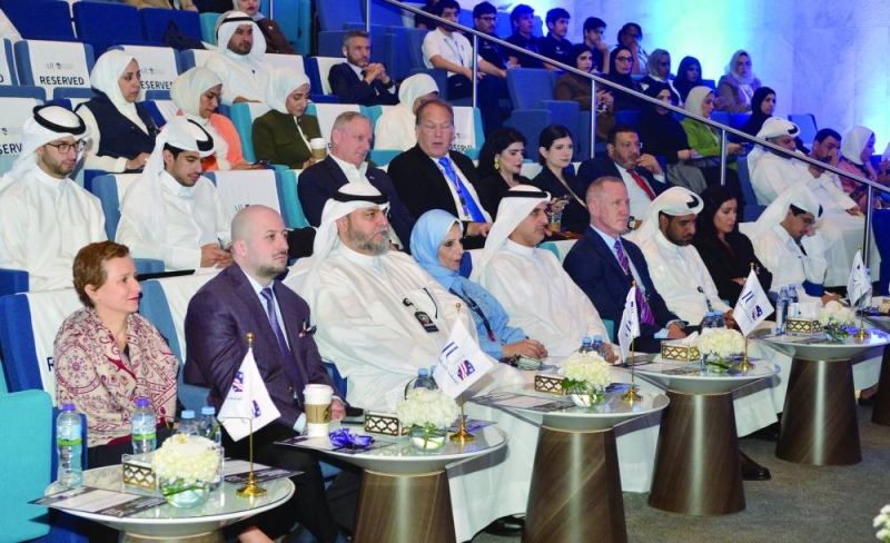 مقدمة الحضور في اليوم الثاني من المنتدى