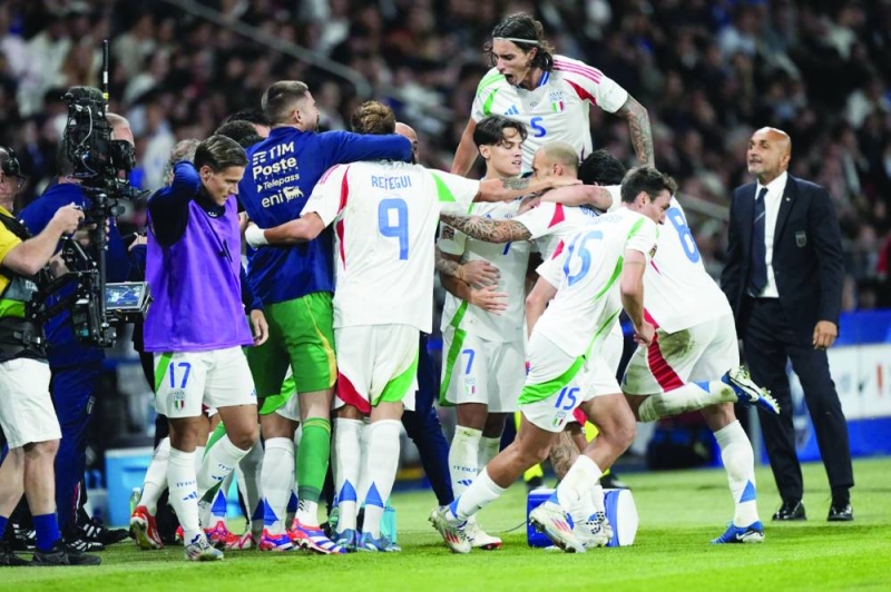 


منتخب إيطاليا يأمل مواصلة الأفراح 