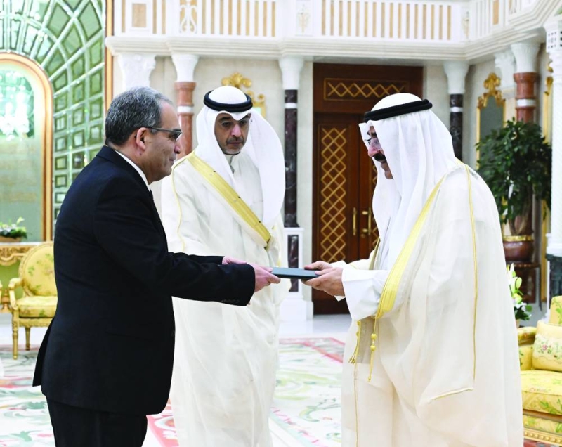 


صاحب السمو لدى تسلّمه أوراق اعتماد سفير الجزائر الثلاثاء الماضي 