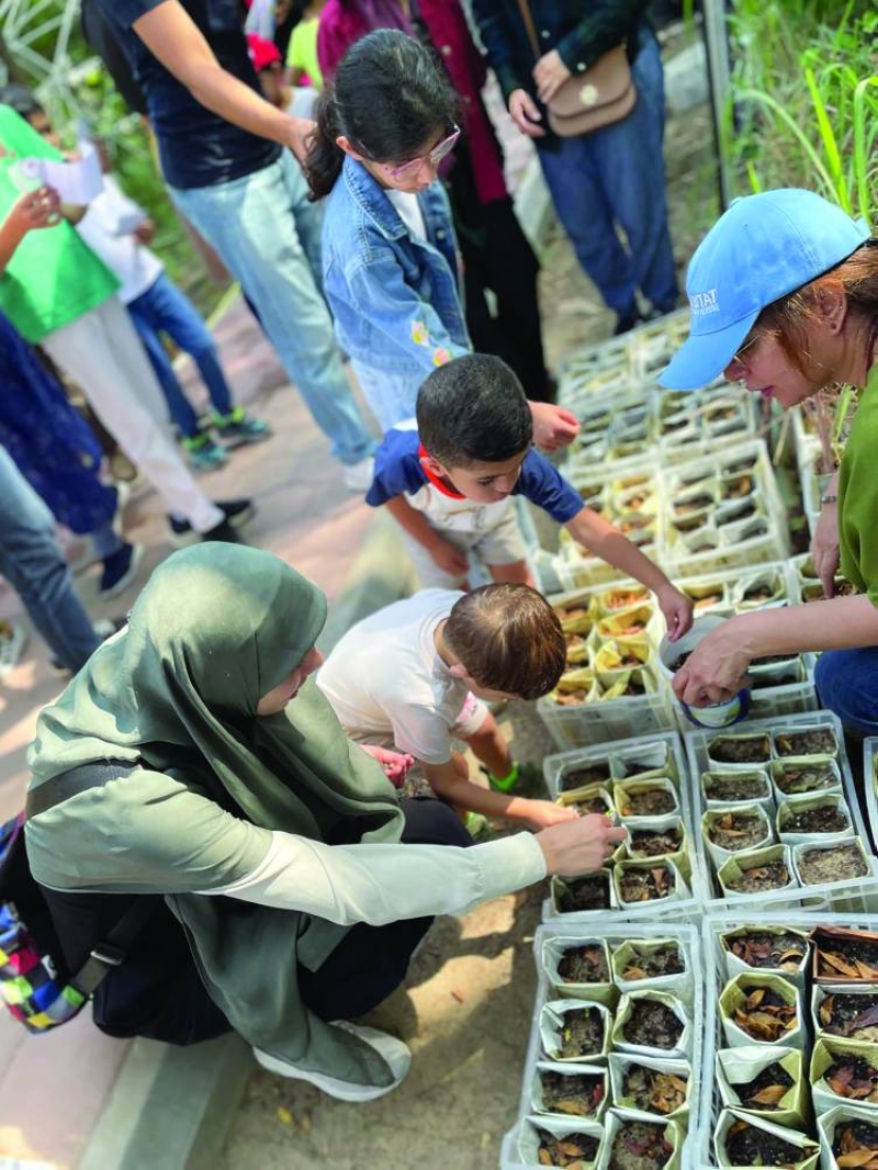 تدريب الأطفال على الزراعة
