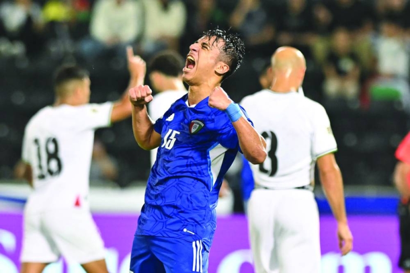 


نجم «الأزرق» الواعد يوسف ماجد متحسراً على التعادل 