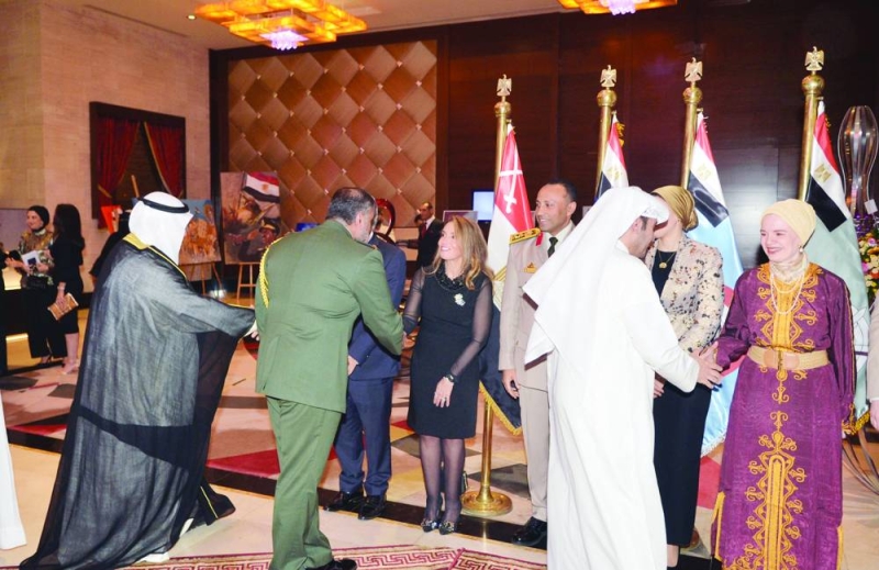 


استقبال المهنئين 