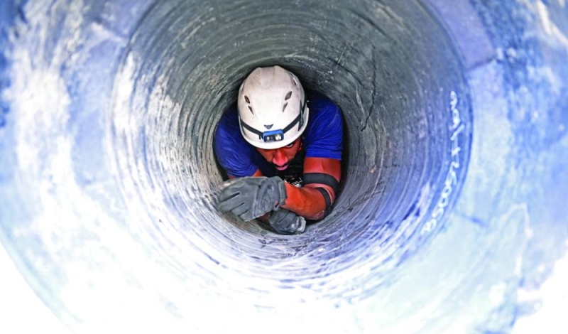 


تدريب على الإنقاذ من المناهيل         	         (تصوير نايف العقلة) 