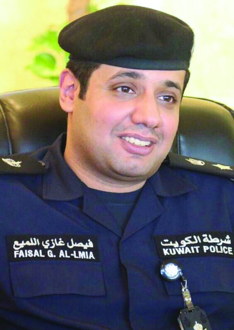 


العقيد فيصل اللميع 