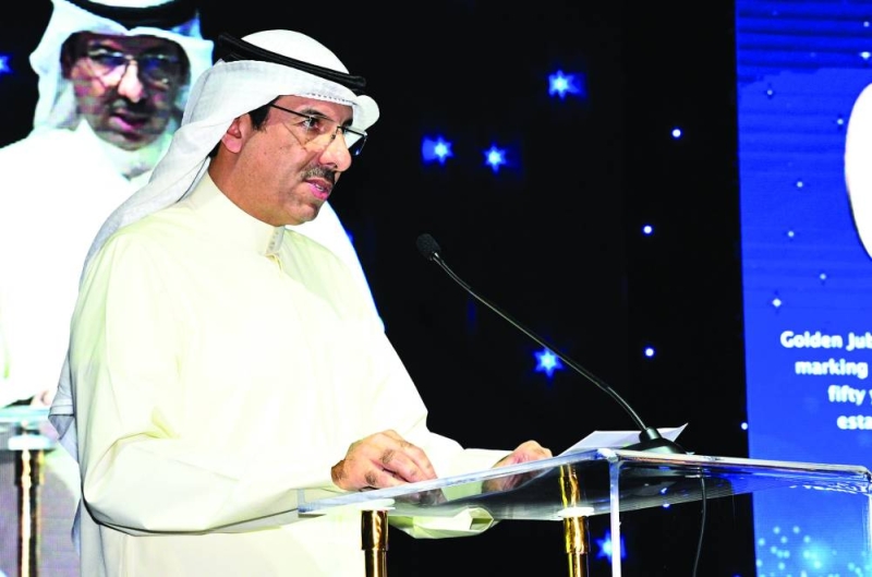 


مرزوق الخرافي متحدثاً في الاحتفالية 