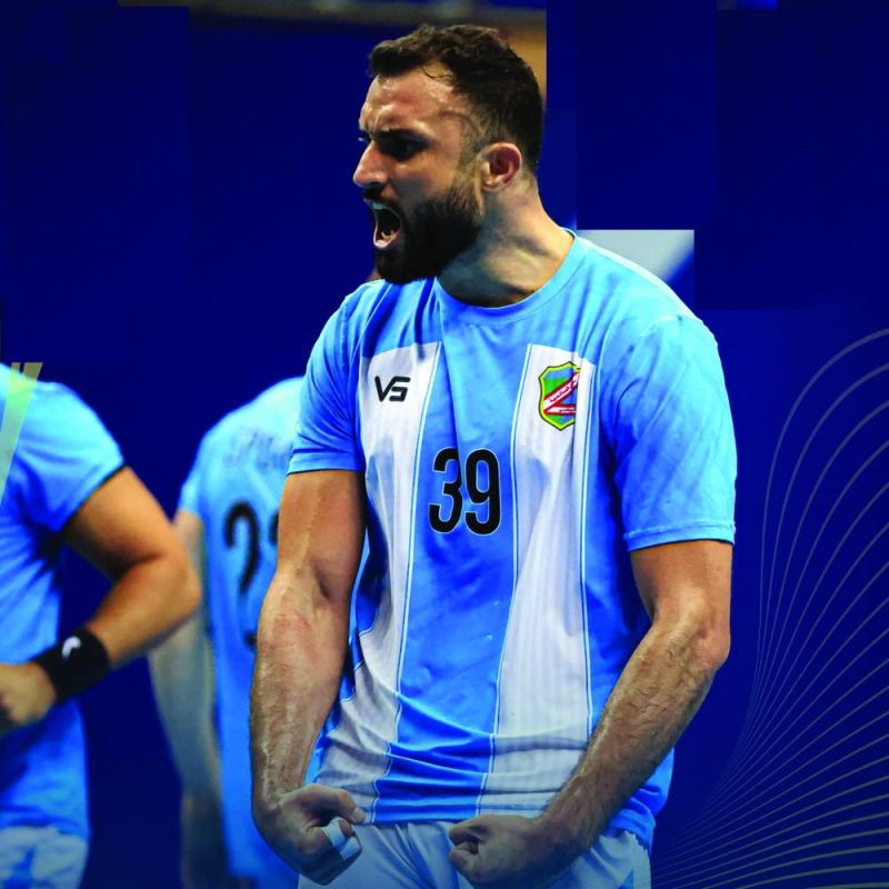 لاعب السالمية وفرحة الفوز