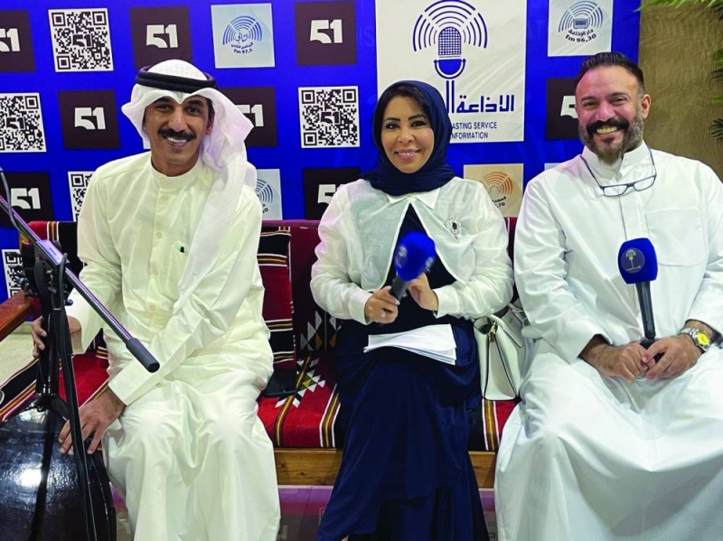 


... ومع خالد السويدان ومنال العمران 