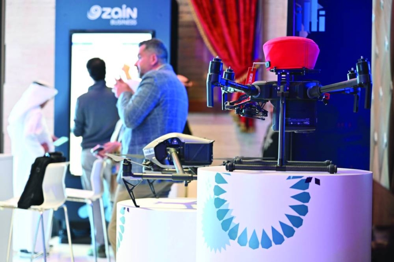 «زين» استعرضت حلول طائرات الدرون المدعومة بالذكاء الاصطناعي