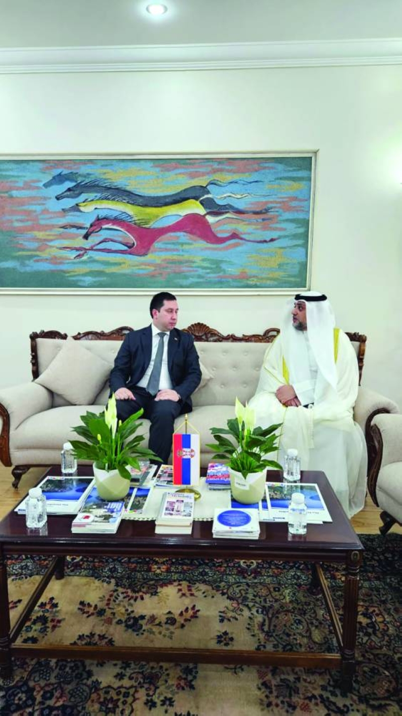  محمد حياتي خلال تقديمه واجب العزاء