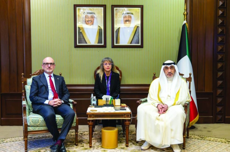 ...ومستقبلا سفير إيطاليا