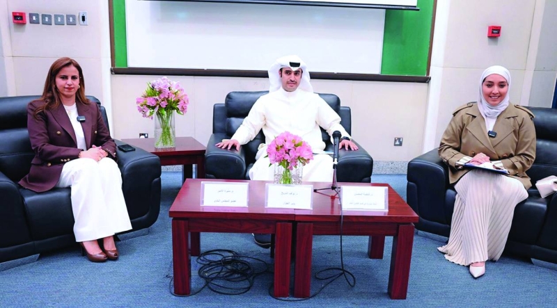 


منيرة الأمير خلال الجلسة الحوارية عن مقترح الهوية المعمارية 