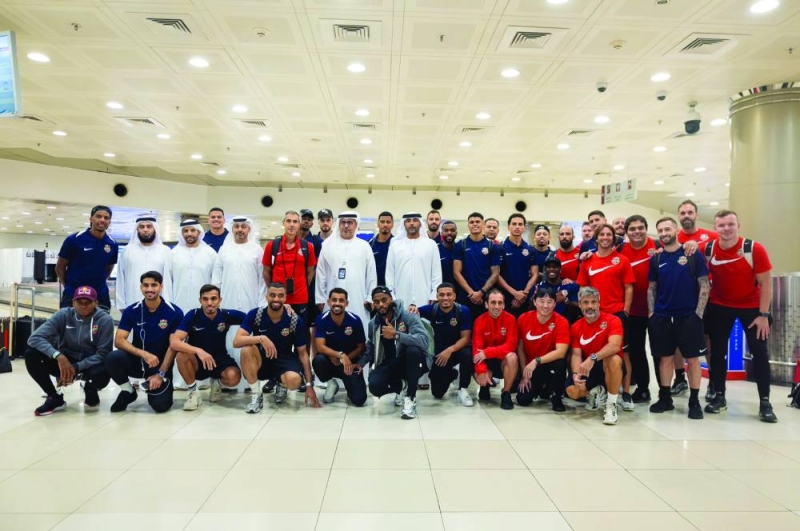 فريق شباب الأهلي الاماراتي في الكويت