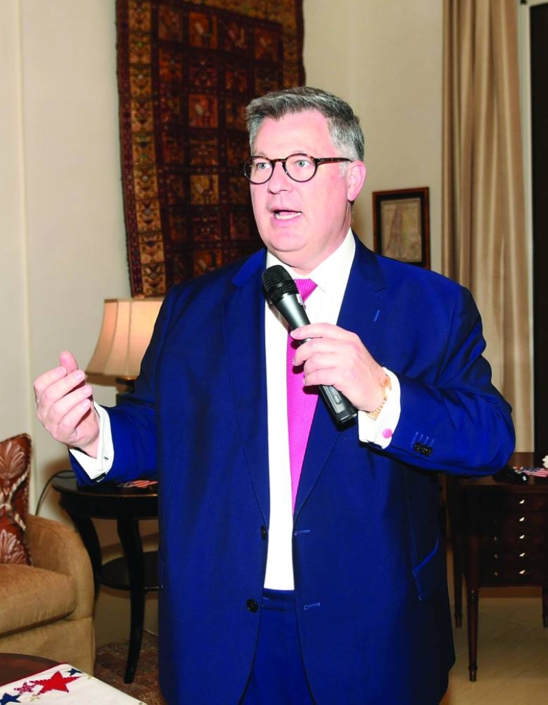 القائم بالأعمال الأميركي متحدثاً