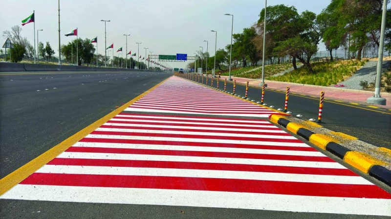 توضيح الإرشادات الأرضية باللونين الأبيض والأحمر