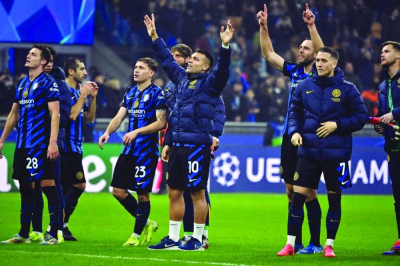 لاعبو إنتر ميلان يرصدون الصدارة