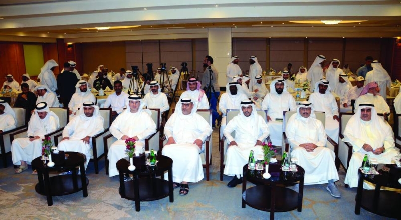 حضور مسؤولي ومنتسبي الناديين وعدد من الطيارين 
