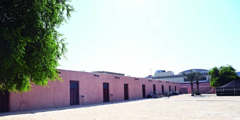 القصر الأحمر يعود متألقاً