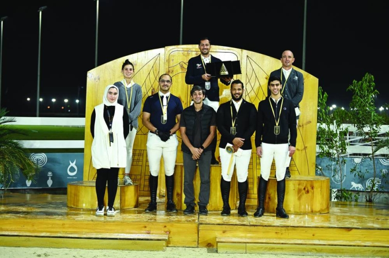 


علي الخرافي على منصة التتويج 