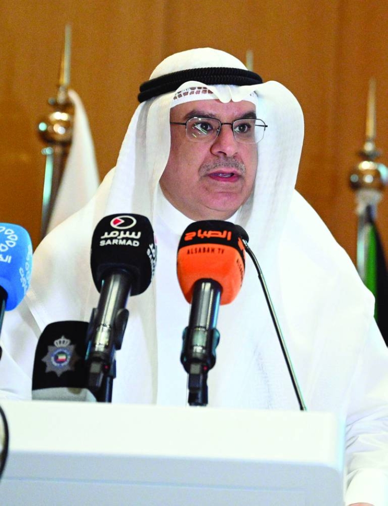 مدير الجامعة يلقي كلمته