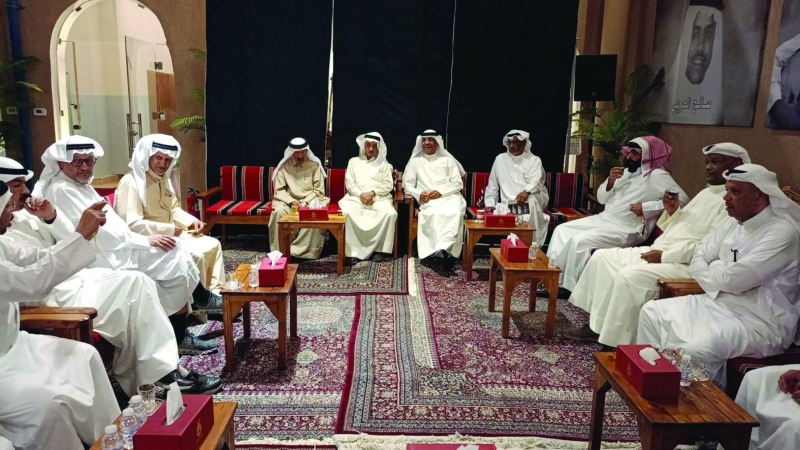 


المشاركون في الاجتماع 