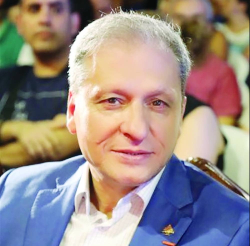 


نزار فرنسيس 