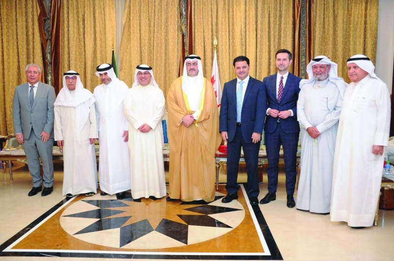 المالكي ومحافظ العاصمة والسفير المصري وعدد من الحضور