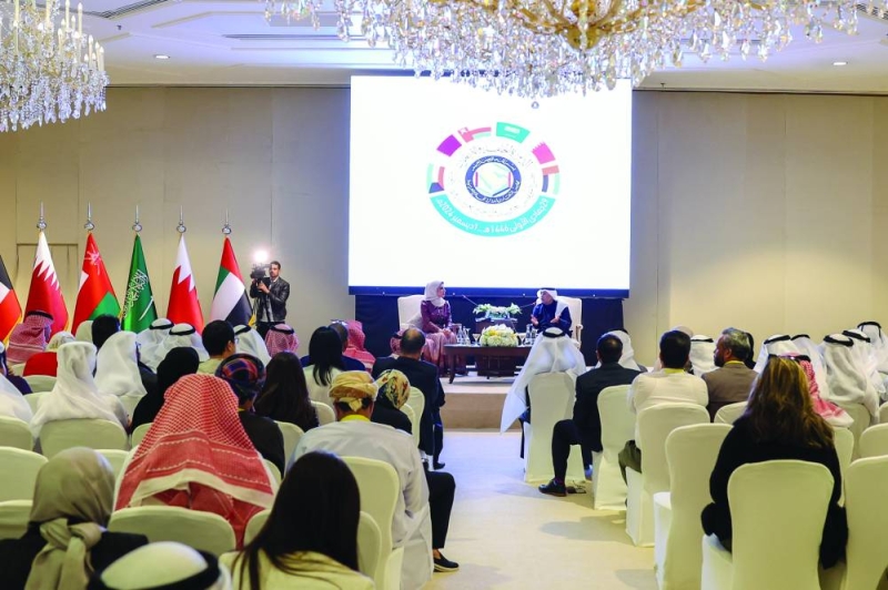 


الأمين العام ‏لمجلس التعاون جاسم البديوي خلال الجلسة الحوارية 